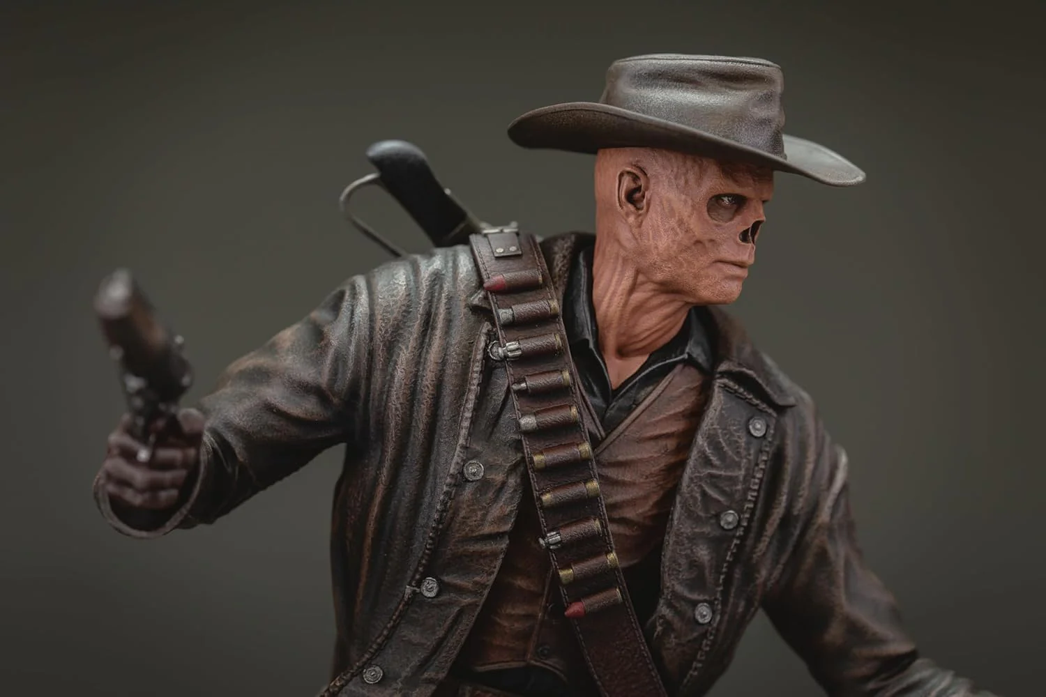 FALLOUT: GHOUL (8") - DARK HORSE-PVC STATUE - Image 3