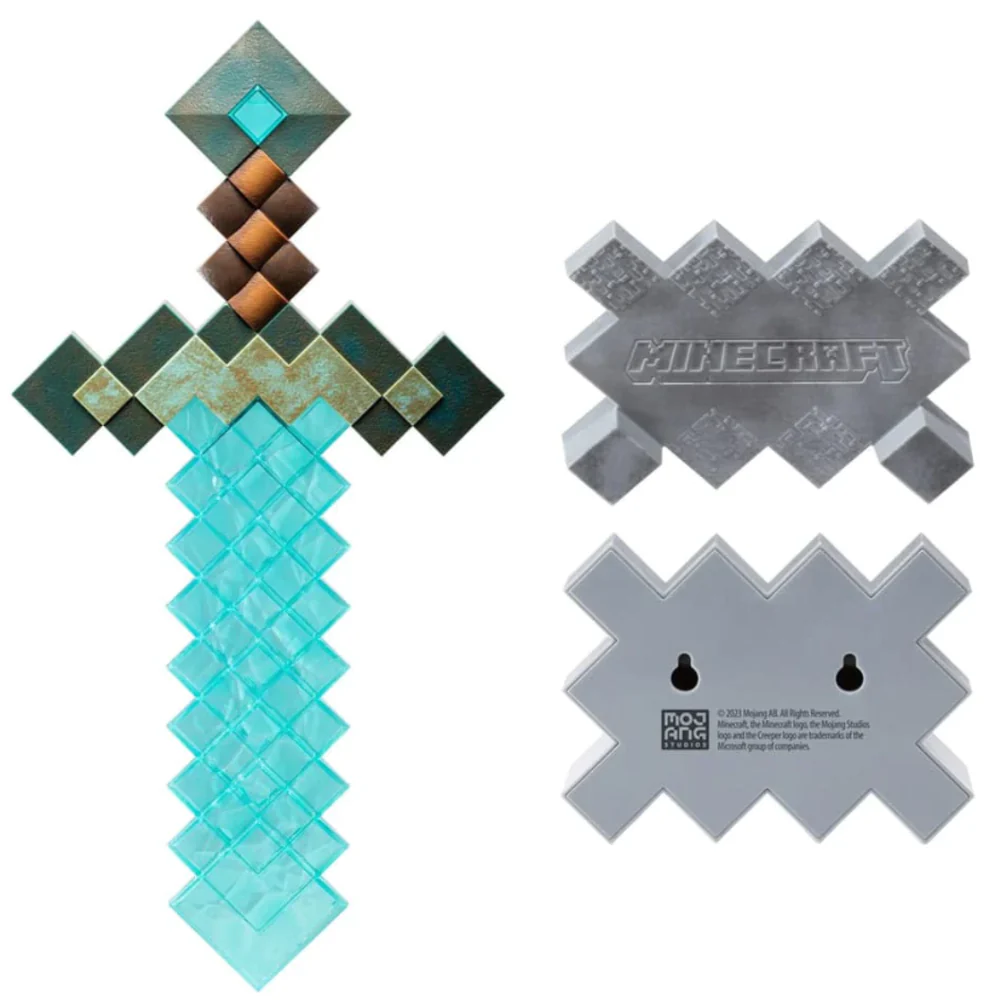 MINECRAFT: DIAMOND SWORD - NOBEL COLLECTION - Image 2